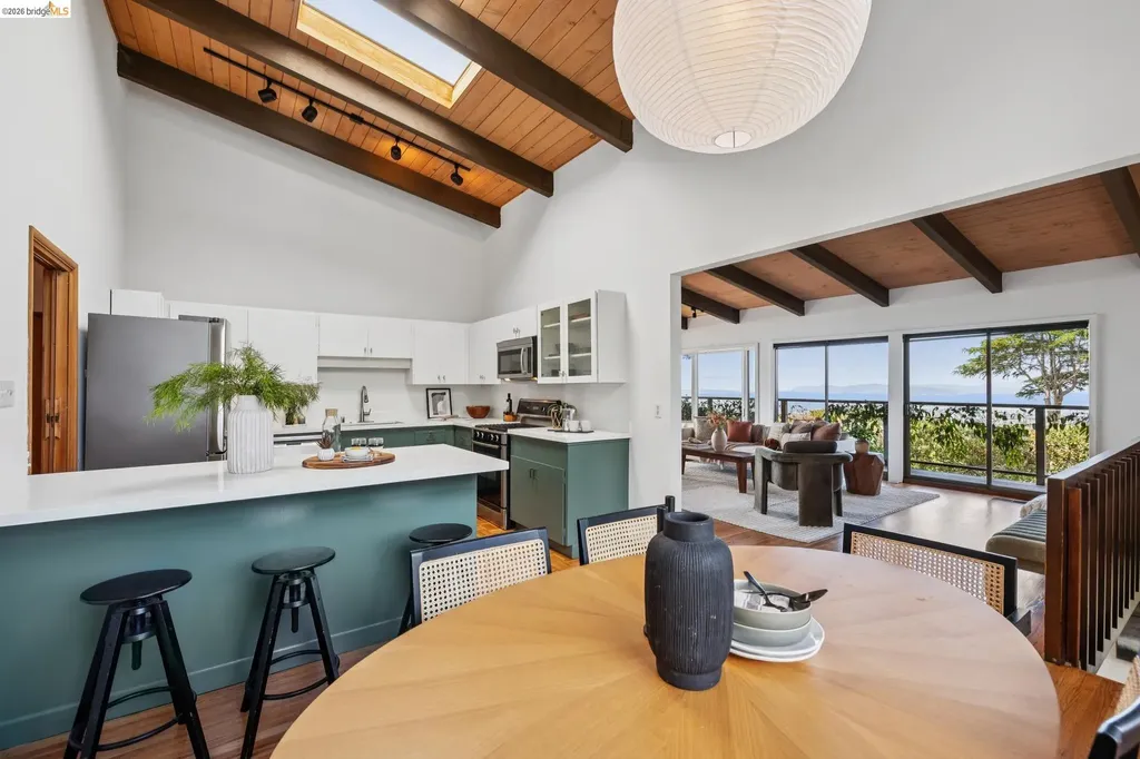 3560 Dwight Way Berkeley CA 94704
