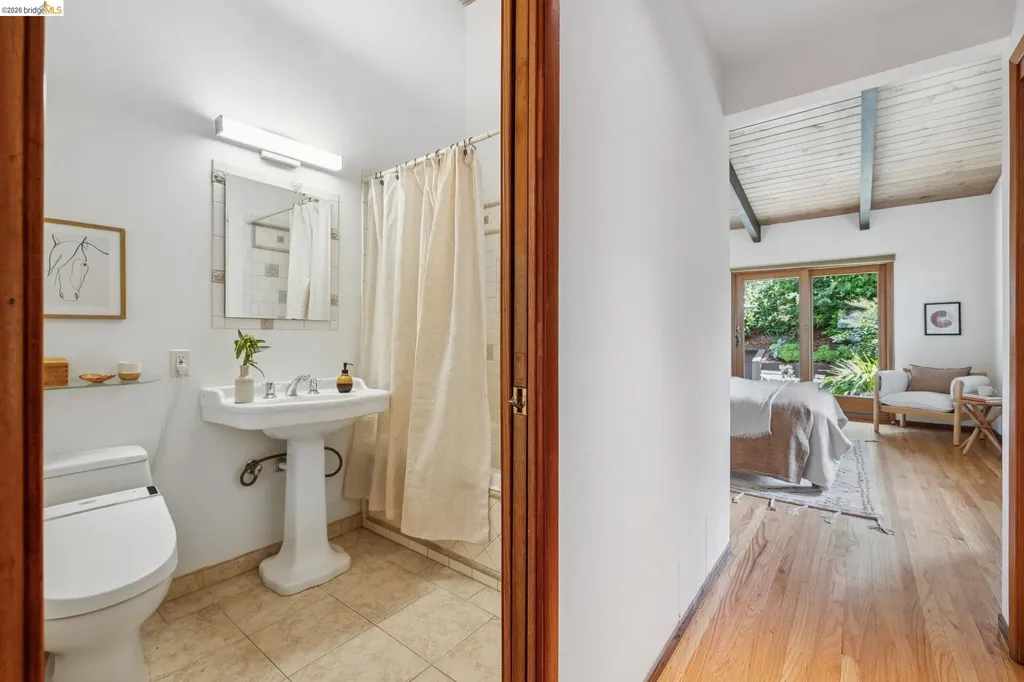 3560 Dwight Way Berkeley CA 94704