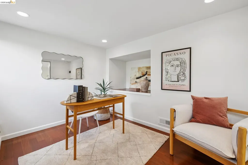 3560 Dwight Way Berkeley CA 94704