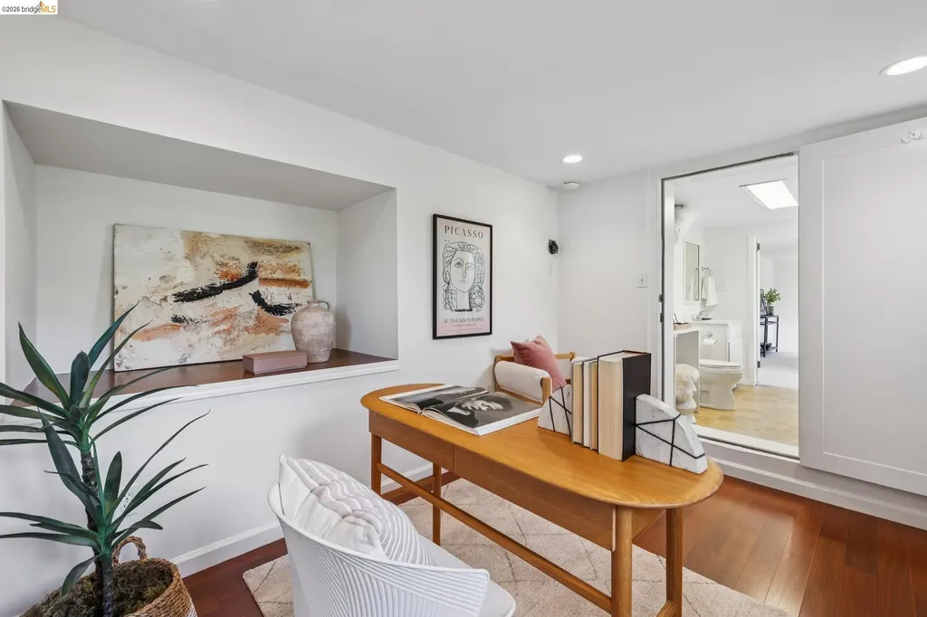 3560 Dwight Way Berkeley CA 94704