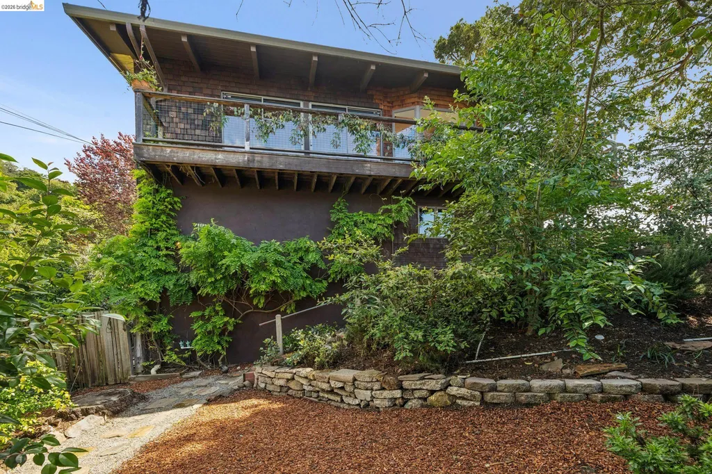 3560 Dwight Way Berkeley CA 94704