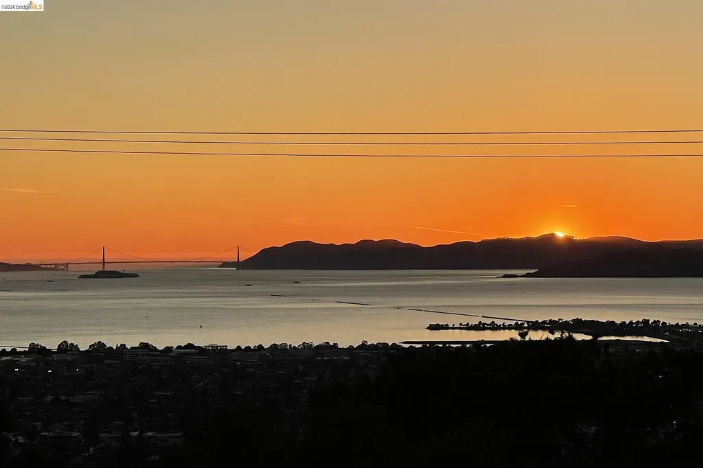 3560 Dwight Way Berkeley CA 94704