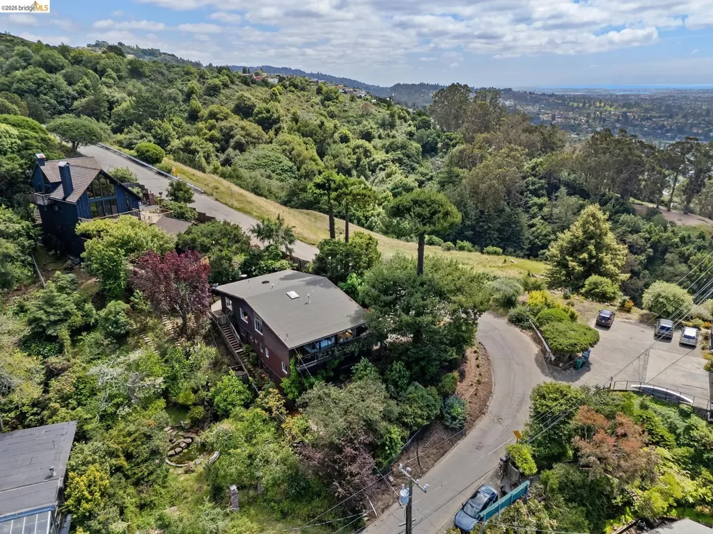 3560 Dwight Way Berkeley CA 94704