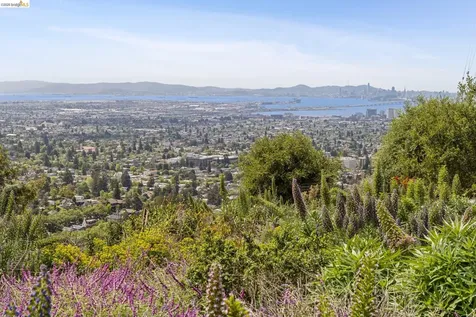 3560 Dwight Way Berkeley CA 94704