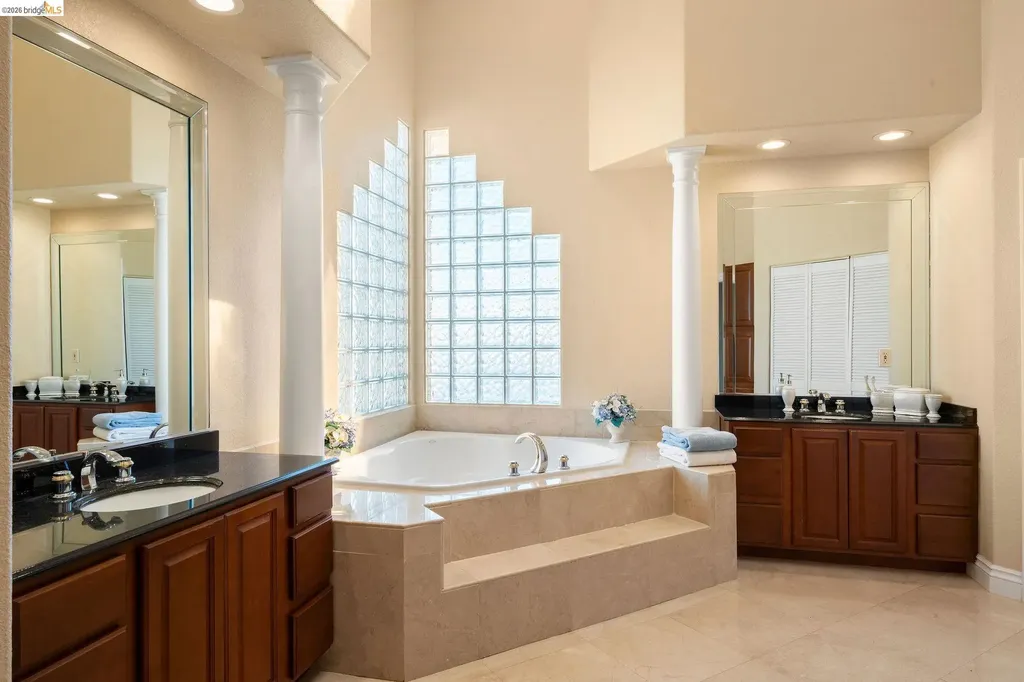 96 Shell Place Discovery Bay CA 94505