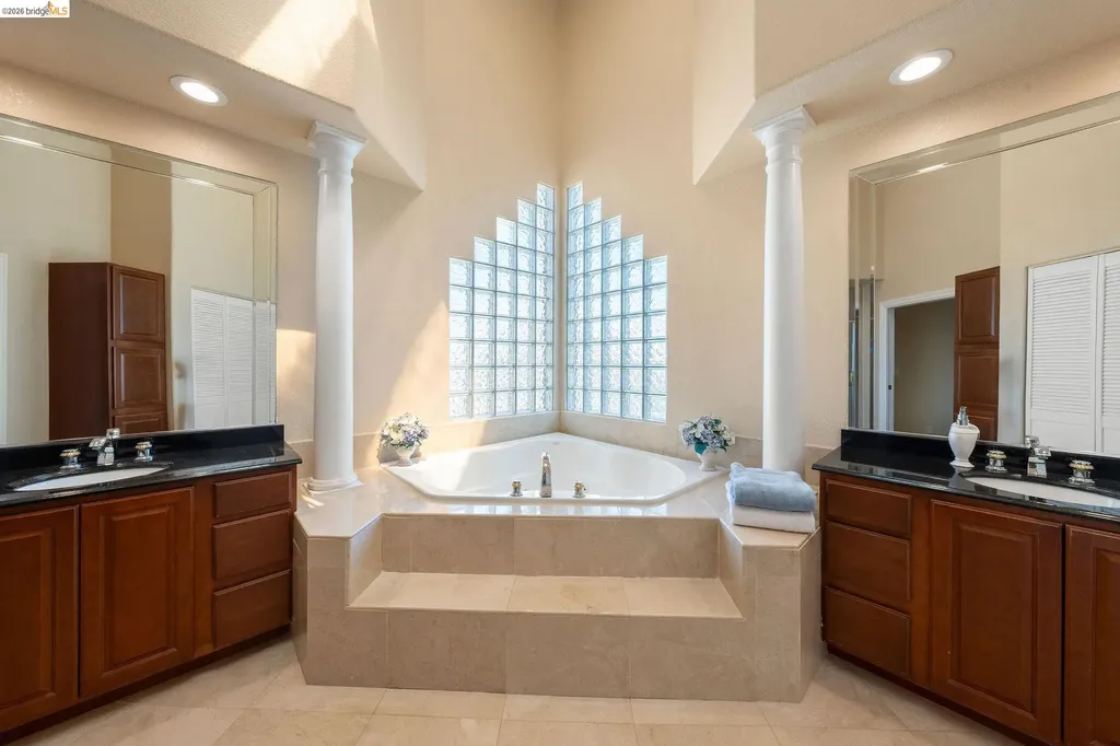96 Shell Place Discovery Bay CA 94505