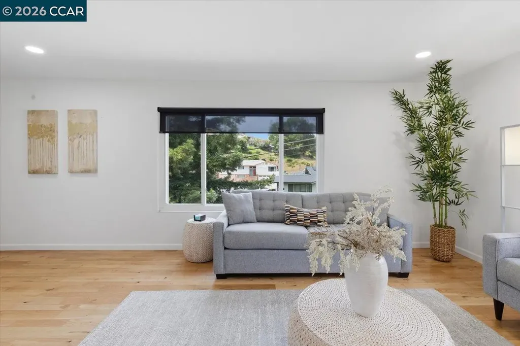 125 Elysian Fields Drive Oakland CA 94605