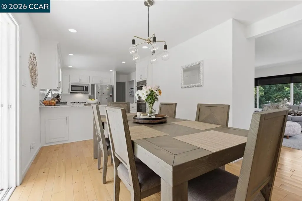 125 Elysian Fields Drive Oakland CA 94605