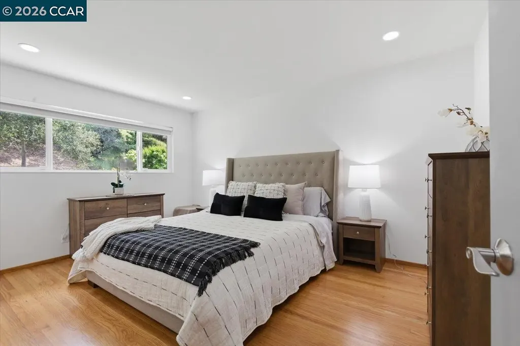 125 Elysian Fields Drive Oakland CA 94605