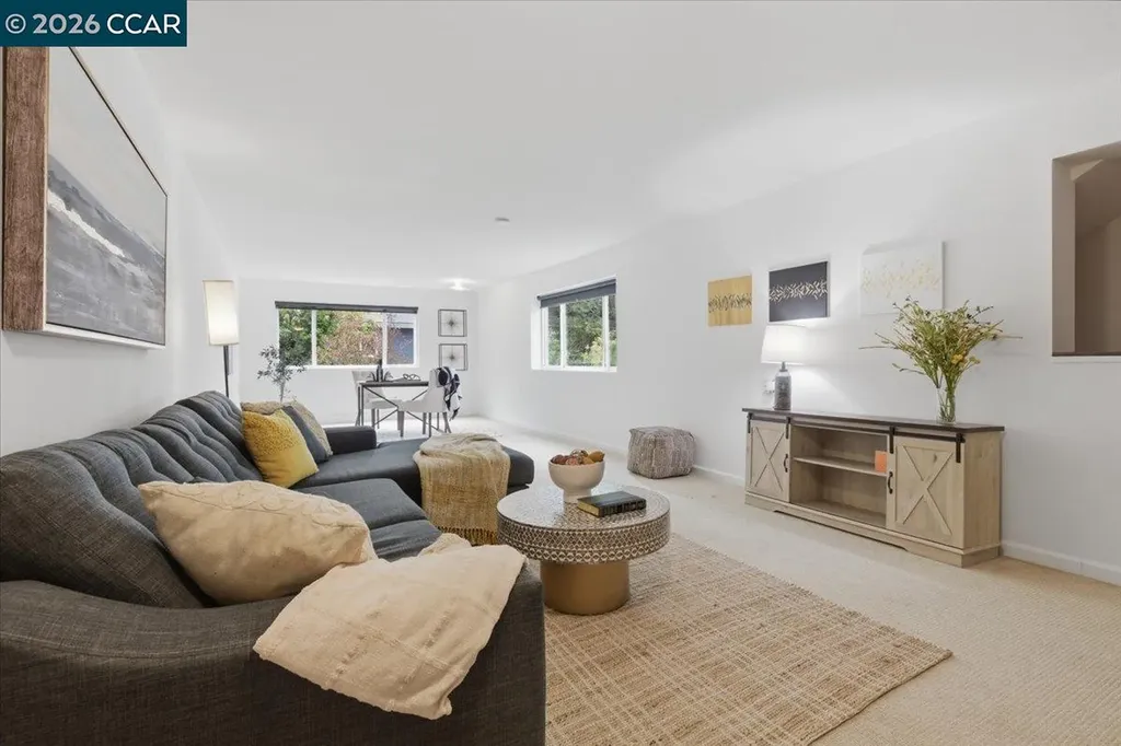 125 Elysian Fields Drive Oakland CA 94605