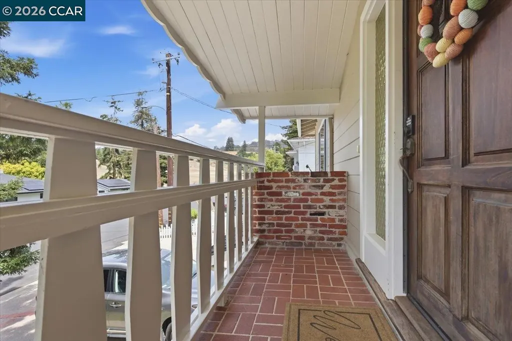 125 Elysian Fields Drive Oakland CA 94605