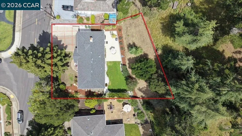 125 Elysian Fields Drive Oakland CA 94605