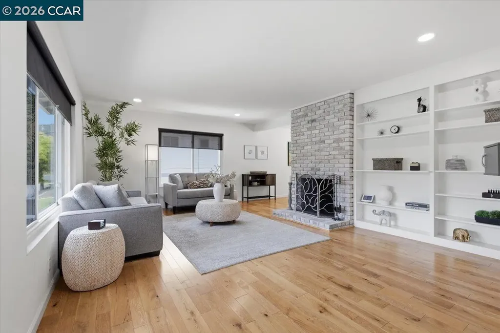 125 Elysian Fields Drive Oakland CA 94605