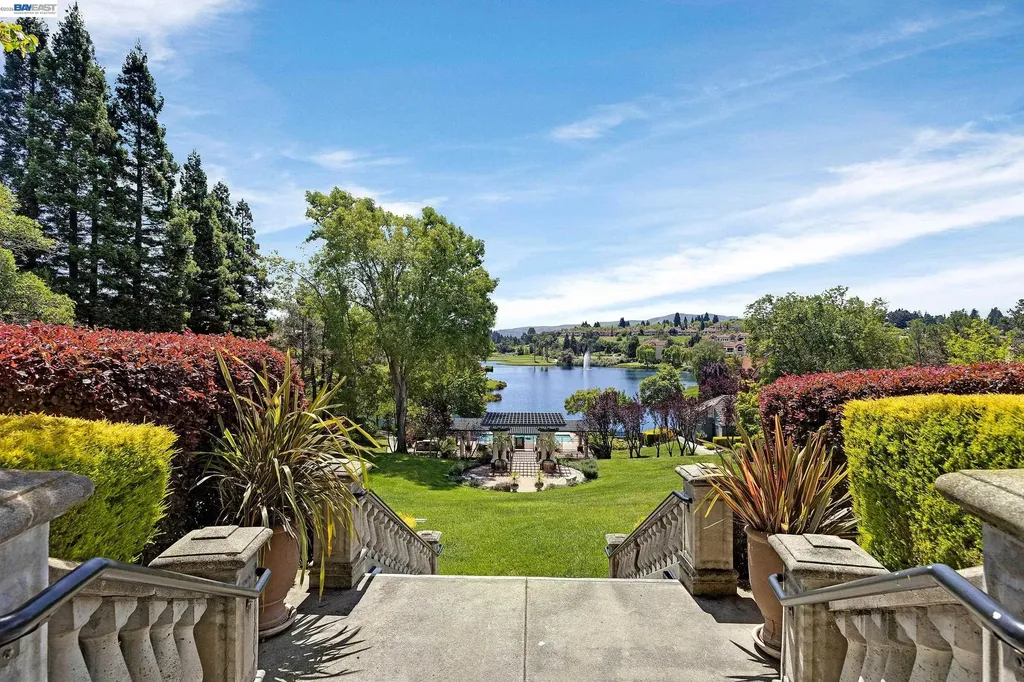 5012 Lakeview Drive San Ramon CA 94582