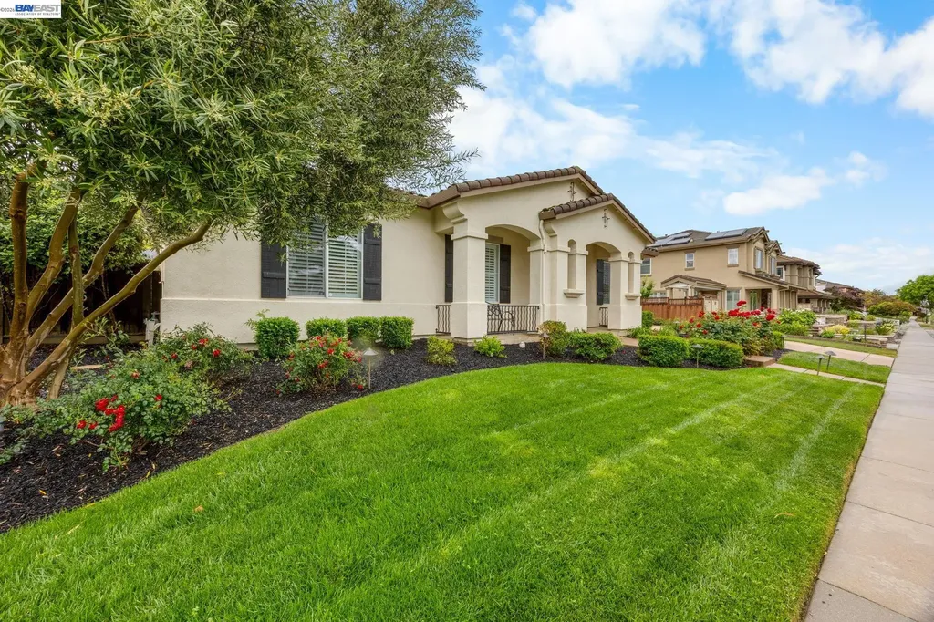 93 Raccolio Way Livermore CA 94550