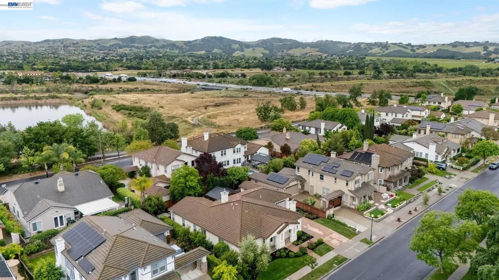 93 Raccolio Way Livermore CA 94550