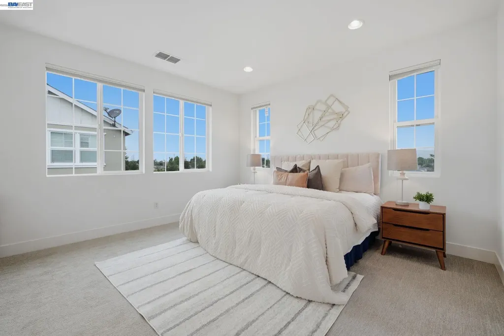 38250 Luma Terrace Newark CA 94560