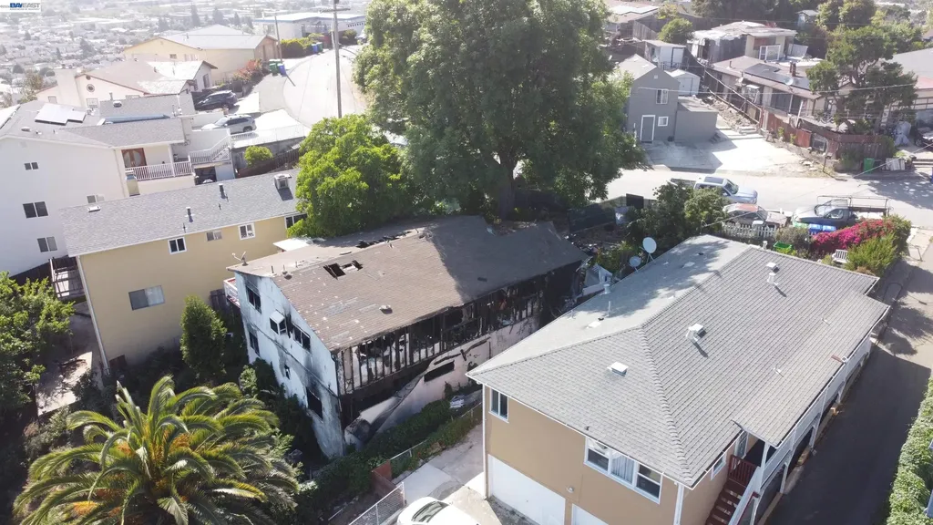 2091 Altamont Road Castro Valley CA 94578