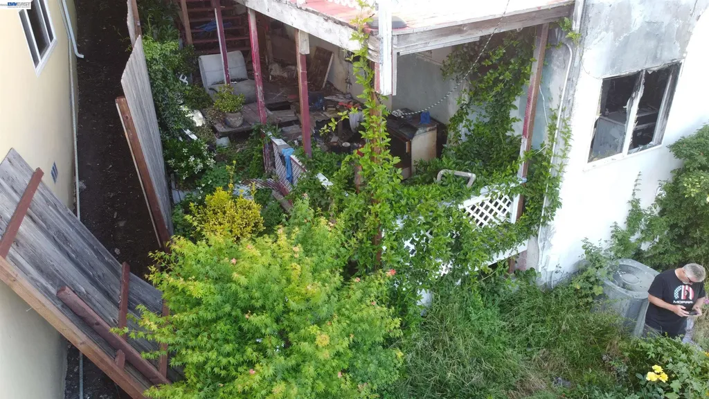 2091 Altamont Road Castro Valley CA 94578
