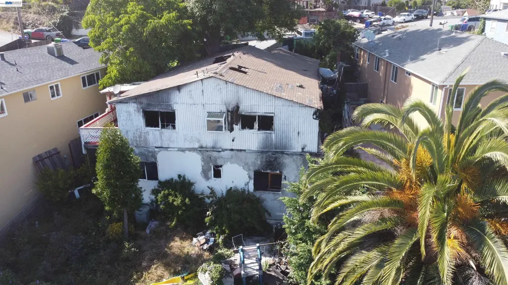2091 Altamont Road Castro Valley CA 94578