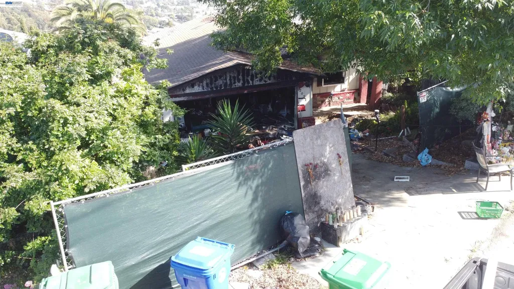 2091 Altamont Road Castro Valley CA 94578