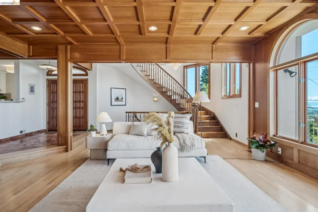 210 Scenic Avenue Piedmont CA 94611