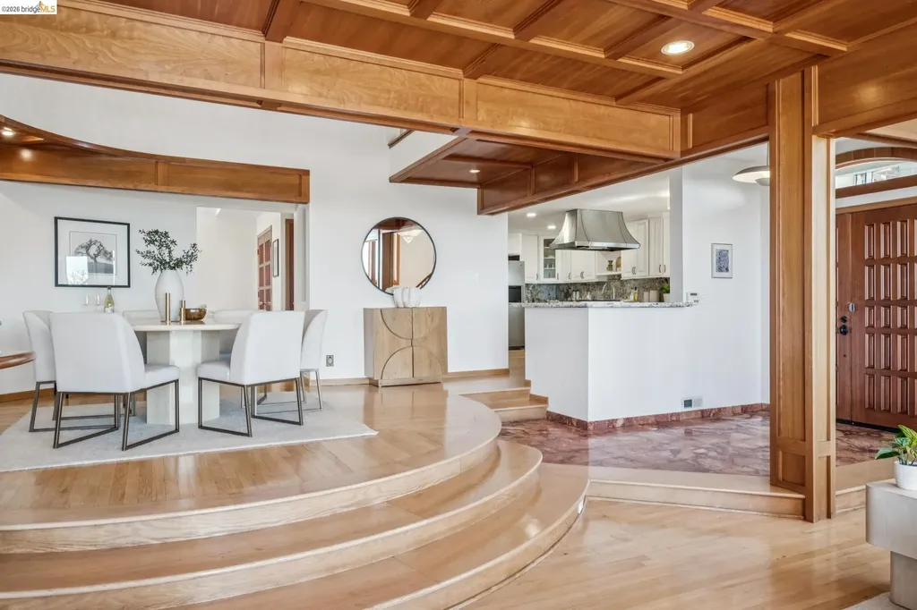 210 Scenic Avenue Piedmont CA 94611
