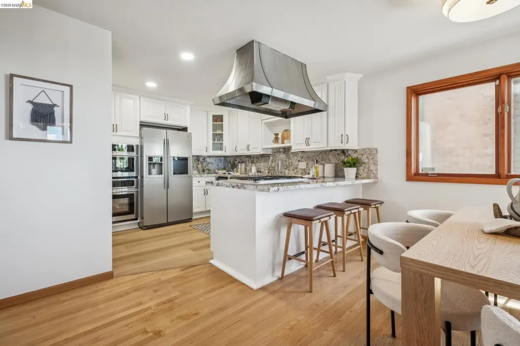 210 Scenic Avenue Piedmont CA 94611