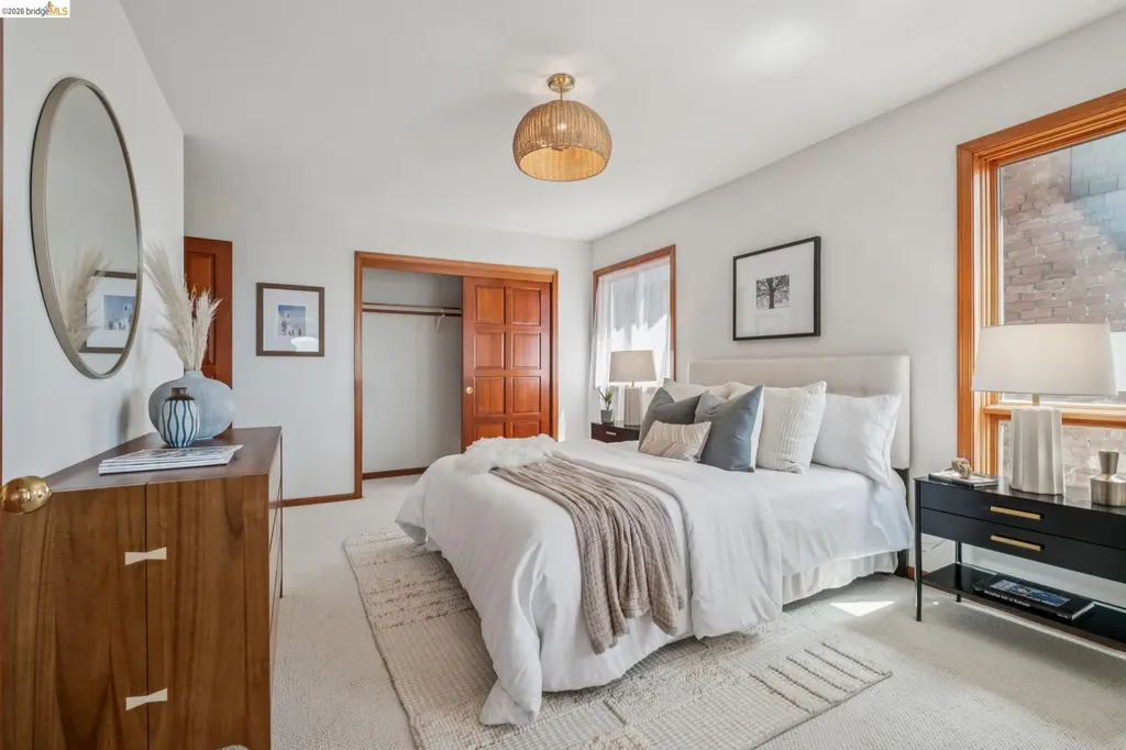 210 Scenic Avenue Piedmont CA 94611