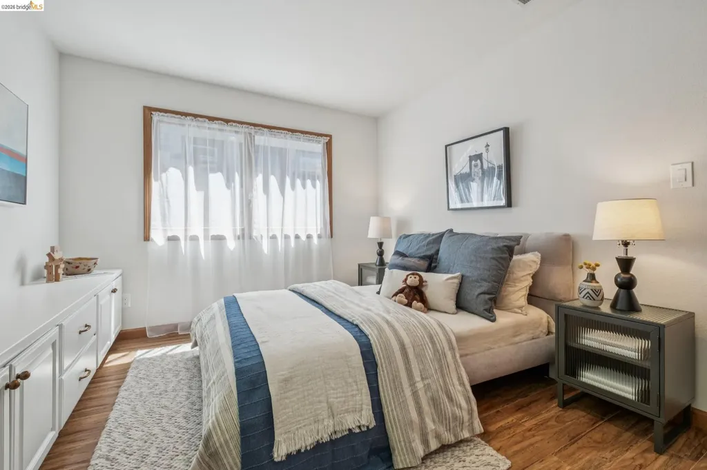 210 Scenic Avenue Piedmont CA 94611