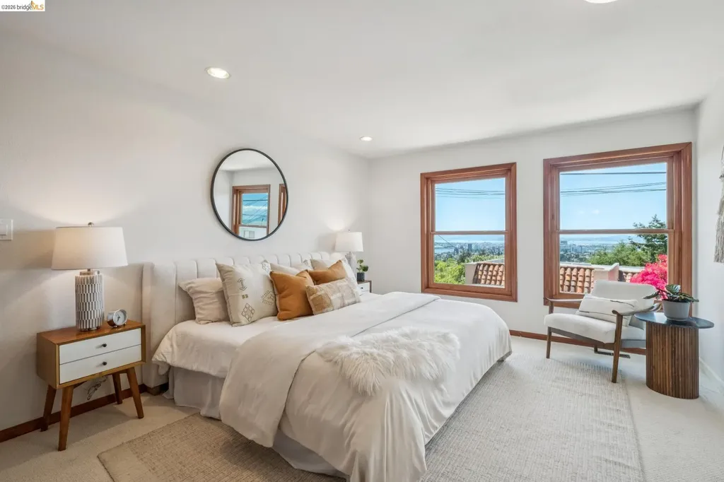 210 Scenic Avenue Piedmont CA 94611