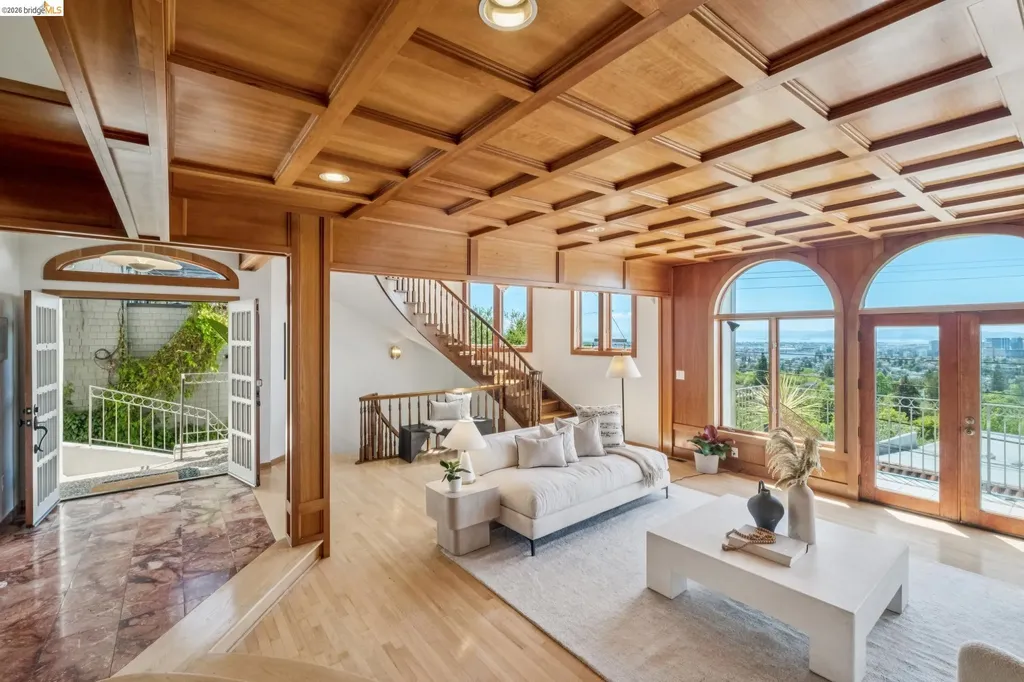 210 Scenic Avenue Piedmont CA 94611