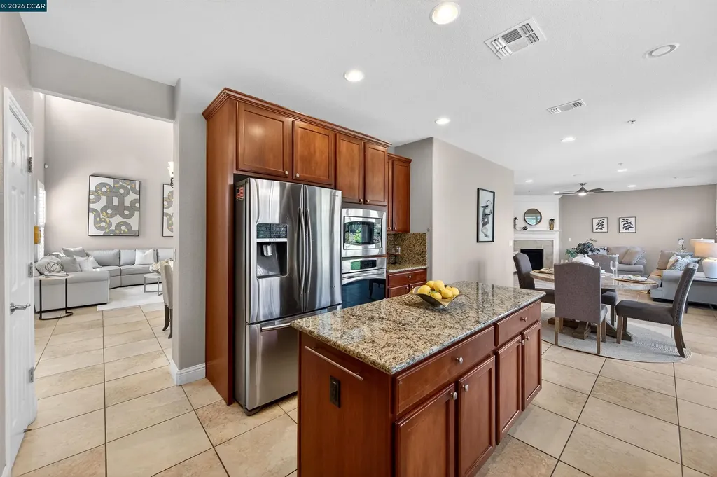 6 Tullach Place Hayward CA 94542