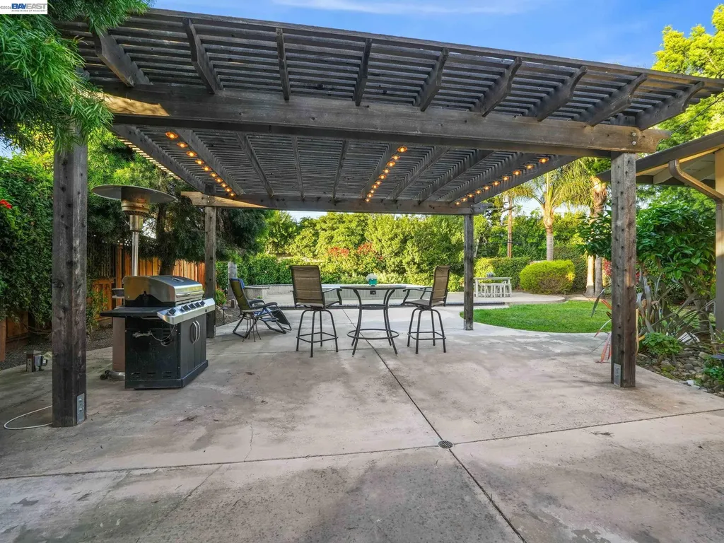 38228 Hastings Street Fremont CA 94536