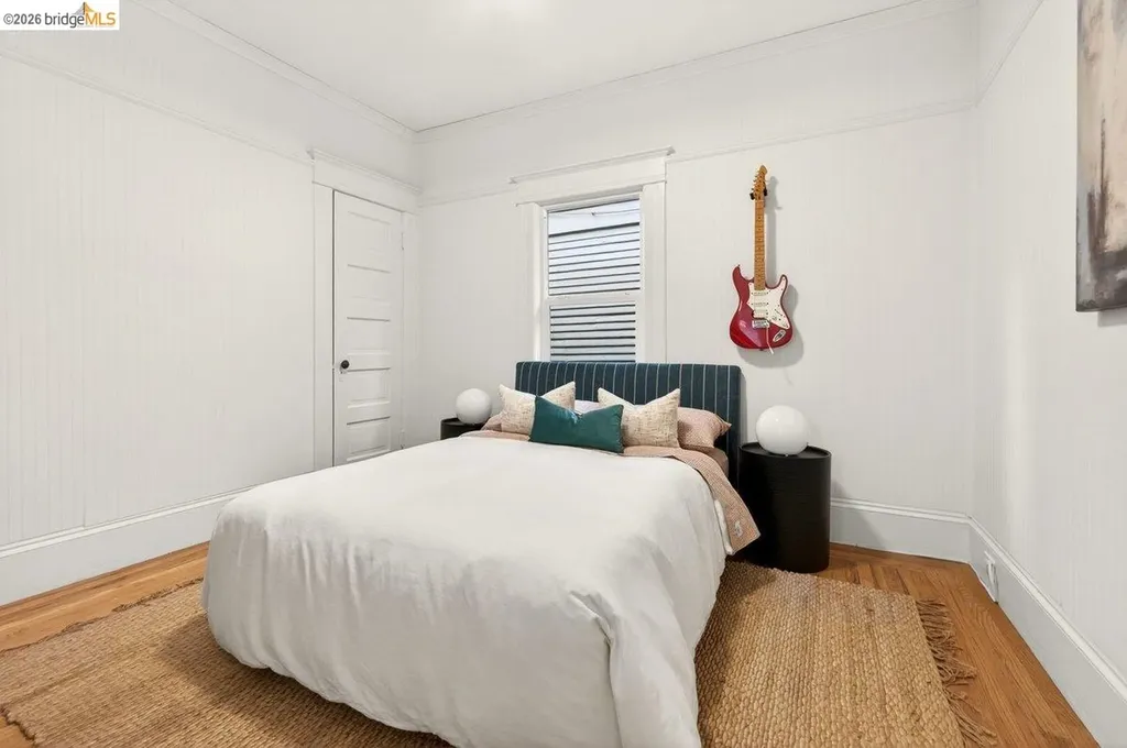 4369 Howe Street Oakland CA 94611
