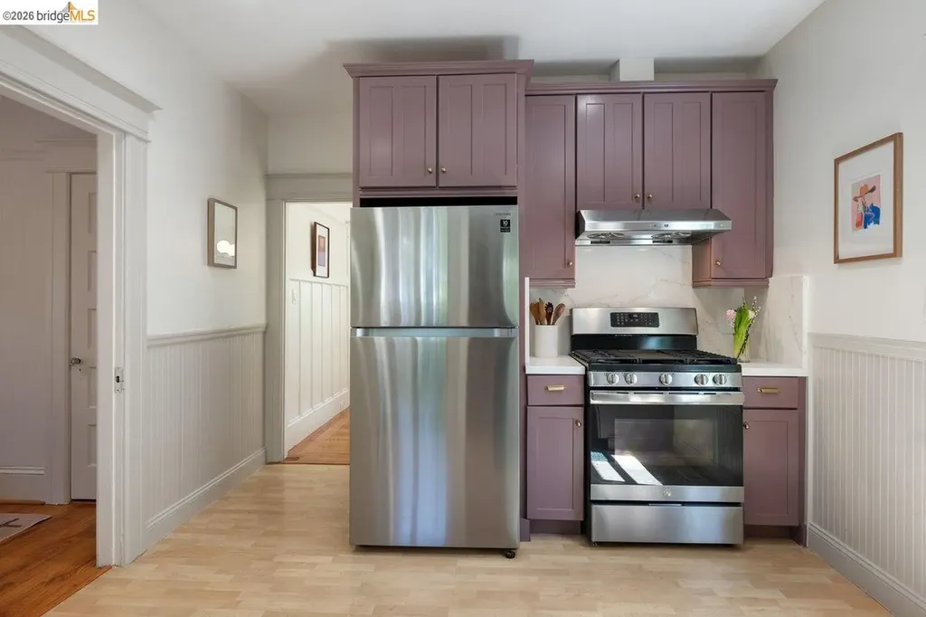4369 Howe Street Oakland CA 94611