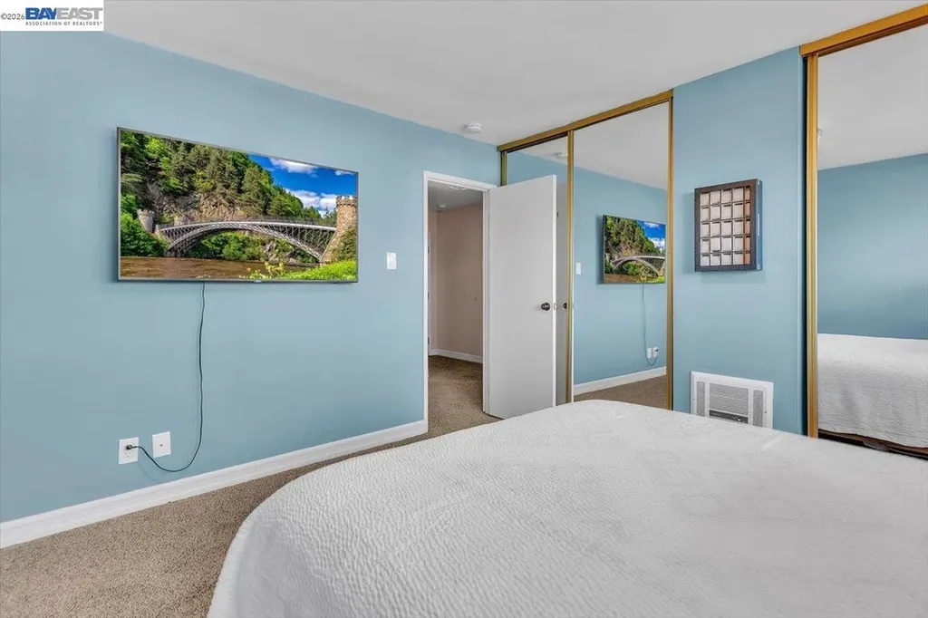 7 Embarcadero Oakland CA 94607