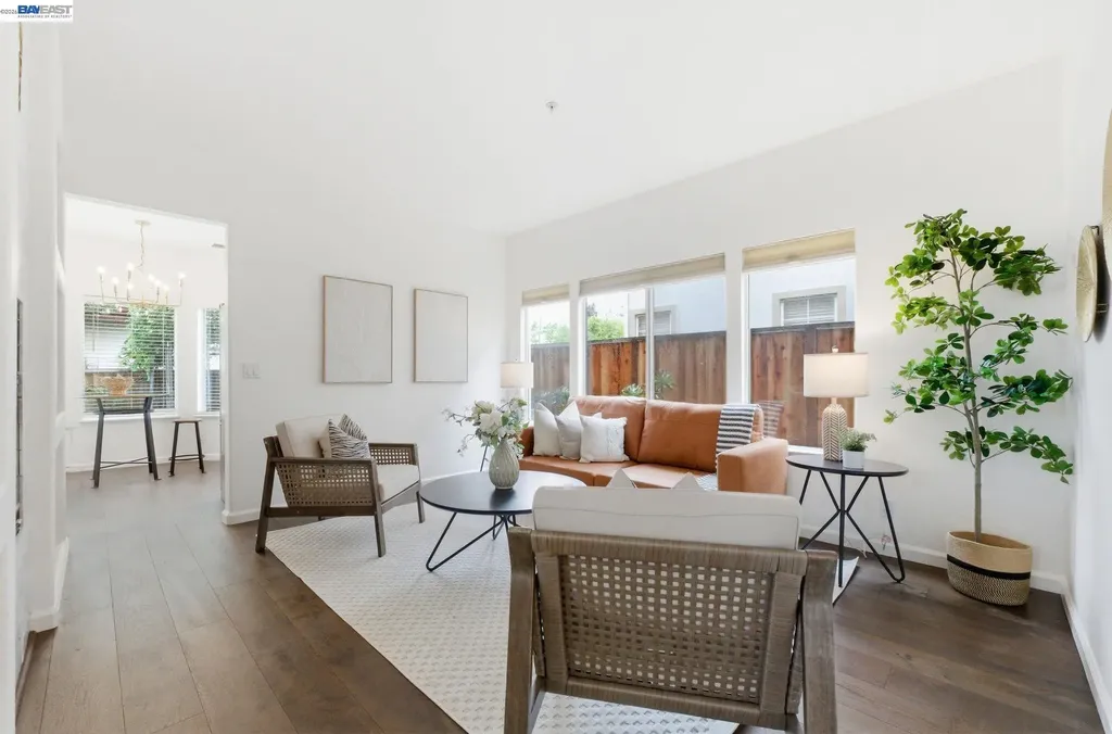 8516 Peachtree Avenue Newark CA 94560