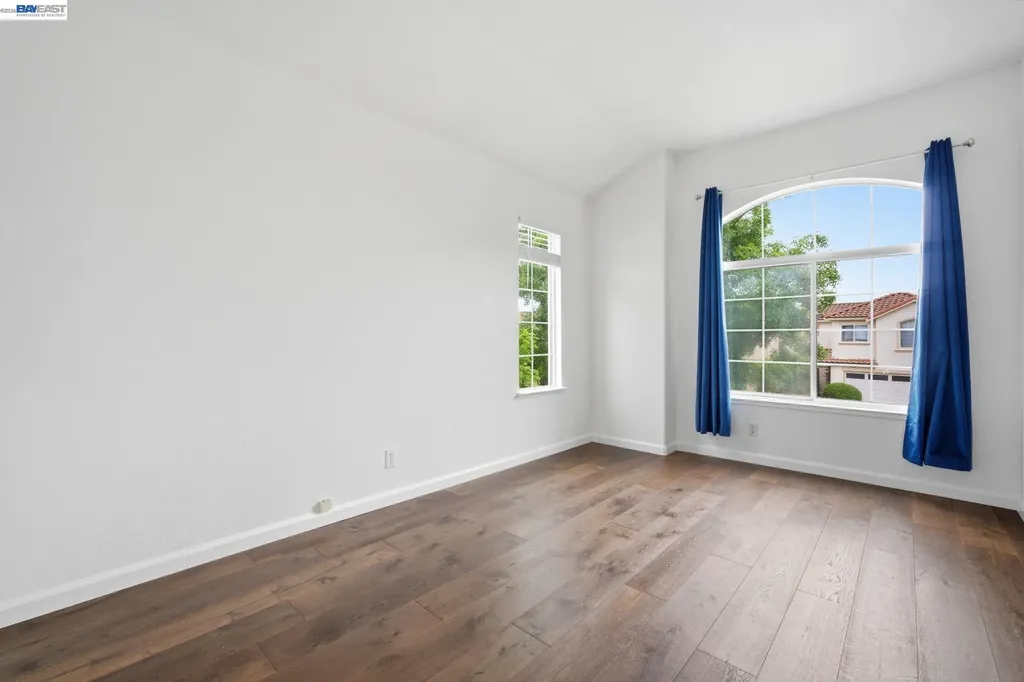 8516 Peachtree Avenue Newark CA 94560