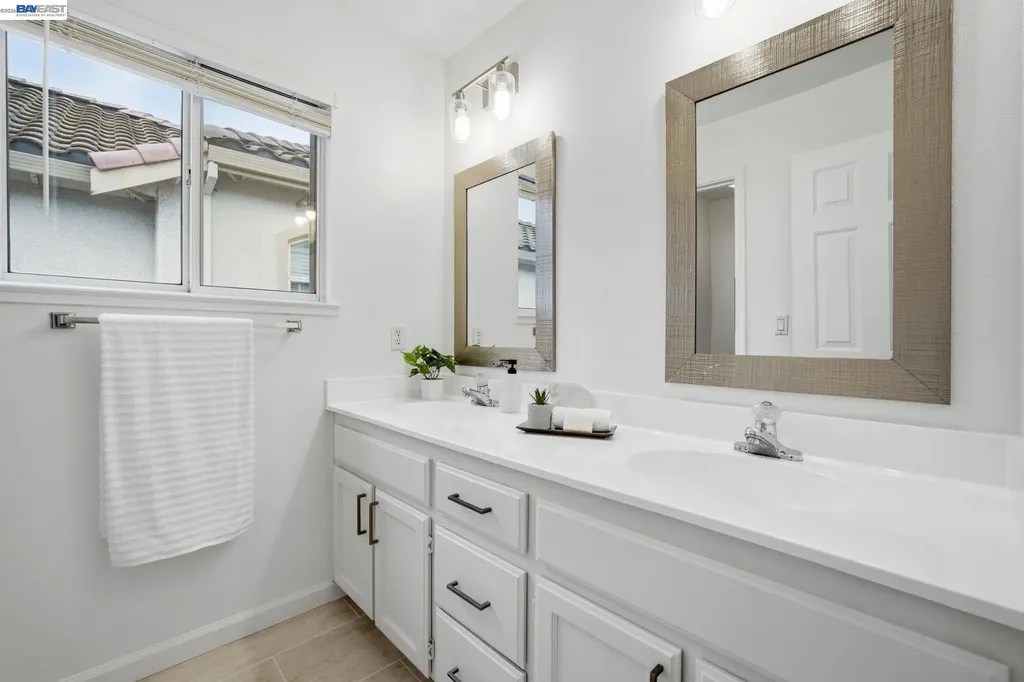 8516 Peachtree Avenue Newark CA 94560