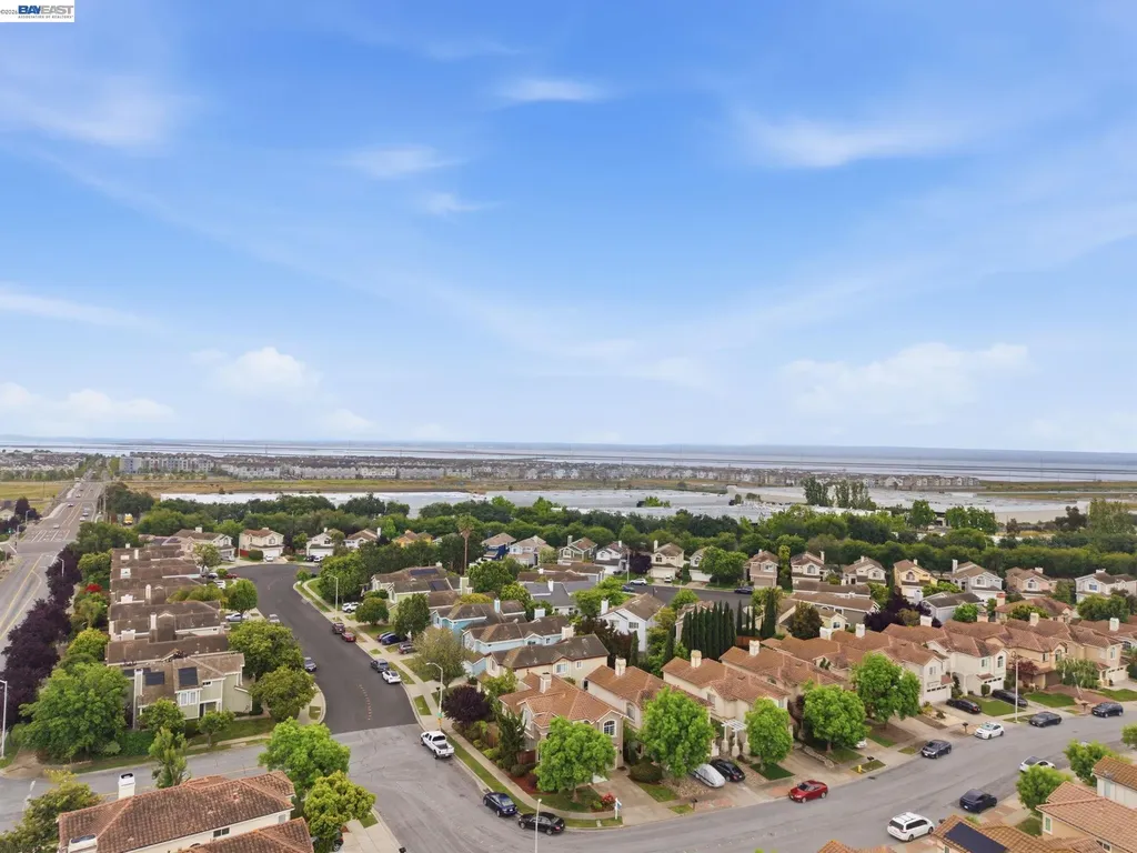 8516 Peachtree Avenue Newark CA 94560