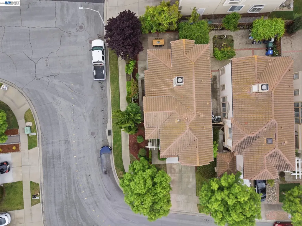 8516 Peachtree Avenue Newark CA 94560