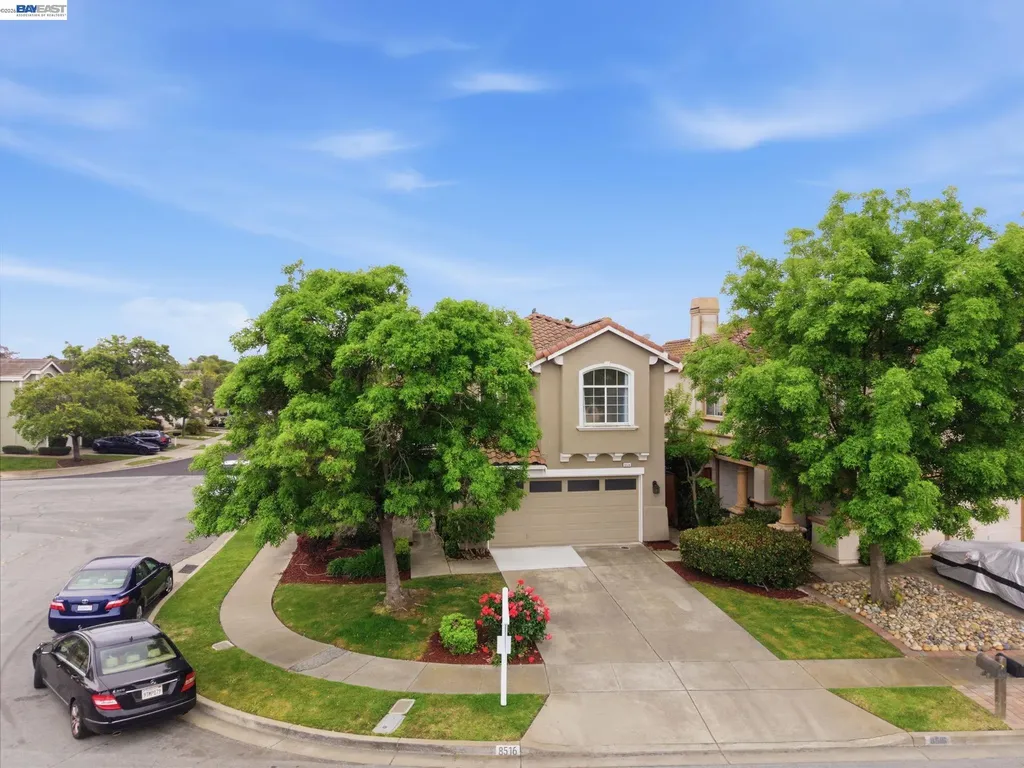 8516 Peachtree Avenue Newark CA 94560
