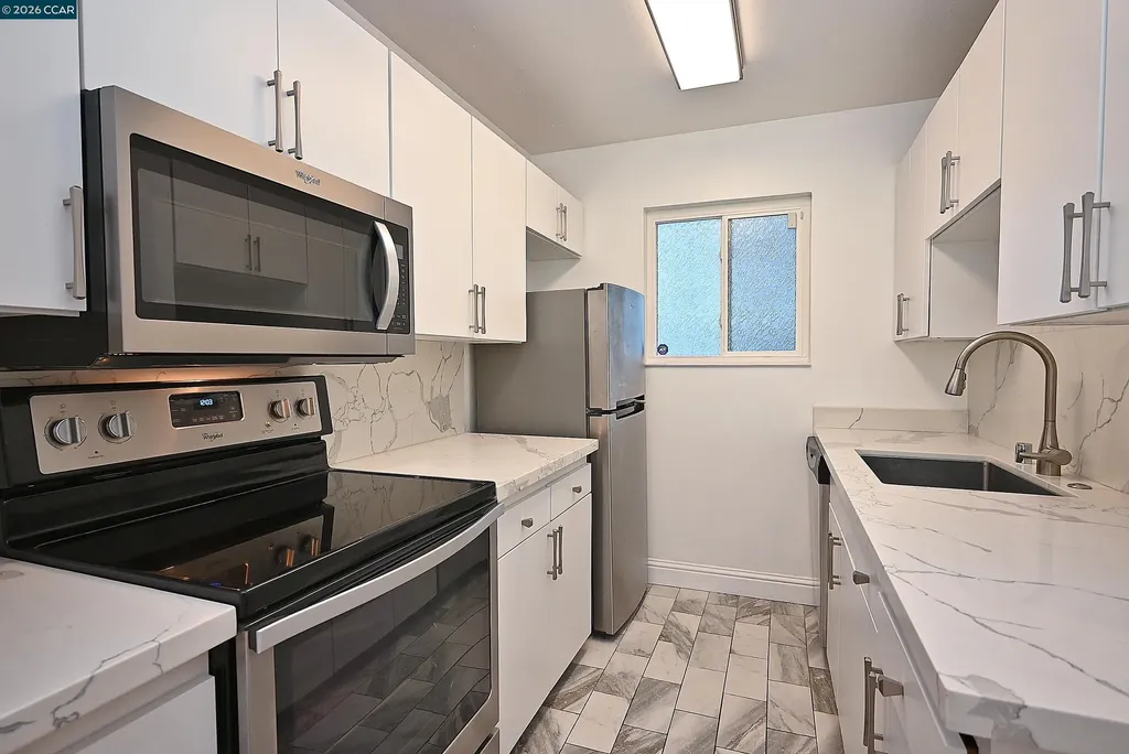1425 Lakeside Drive Oakland CA 94612