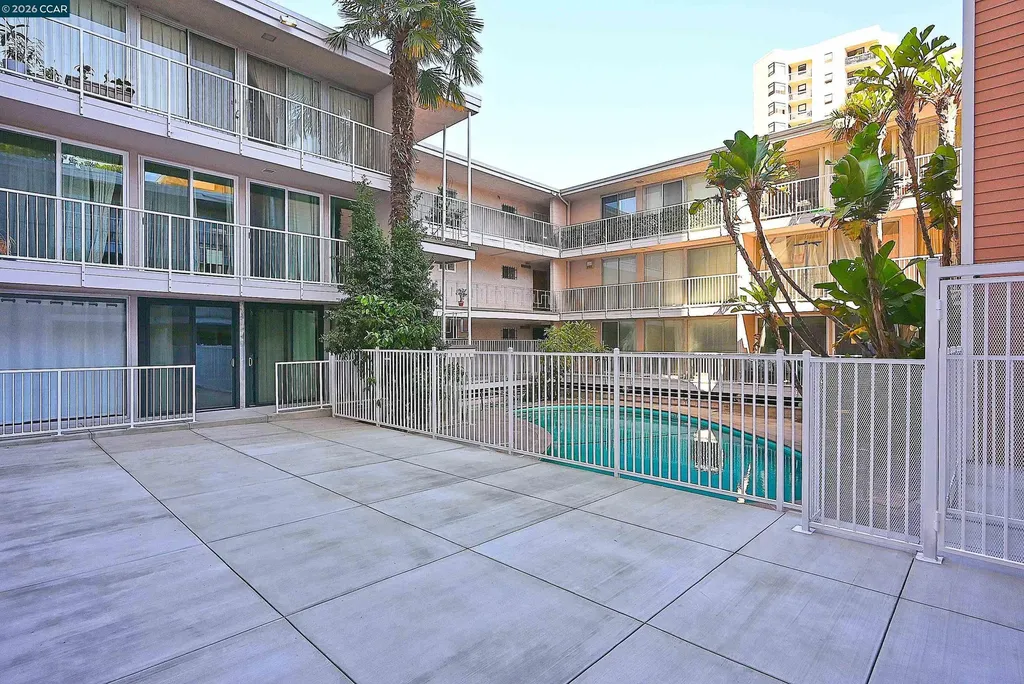 1425 Lakeside Drive Oakland CA 94612