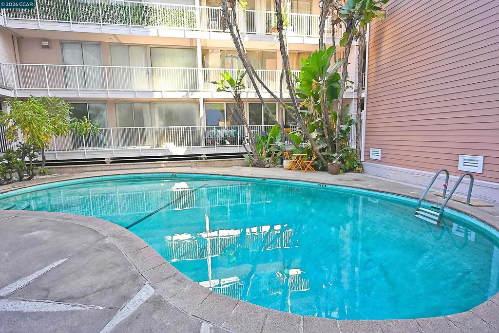 1425 Lakeside Drive Oakland CA 94612