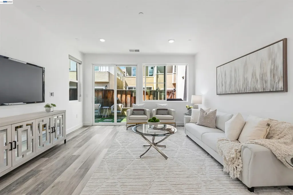 4272 Healdsburg Way Dublin CA 94568