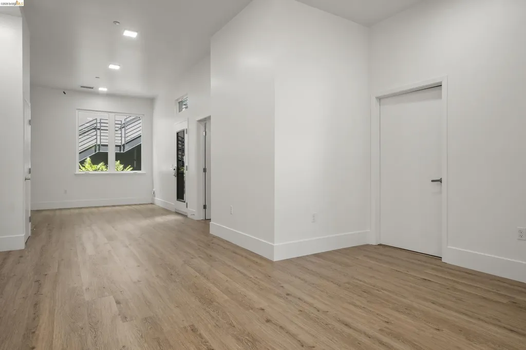1545 32nd Street Oakland CA 94608