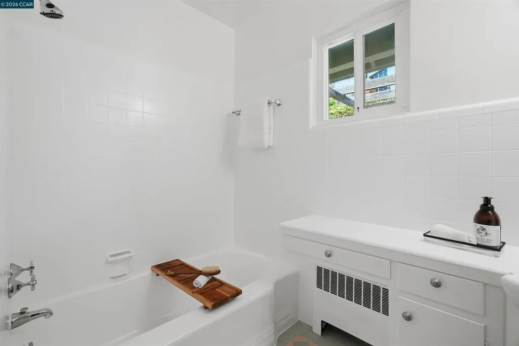 961 Arlington Avenue Berkeley CA 94707
