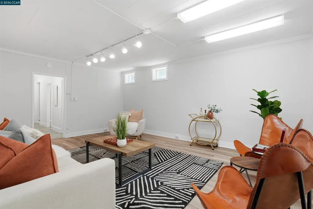961 Arlington Avenue Berkeley CA 94707